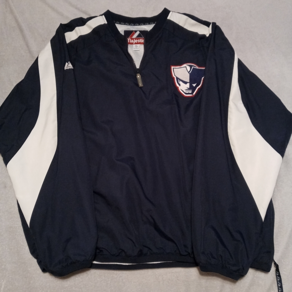 Patriots Majestic Men's 1/4 zip windbreaker XXL
